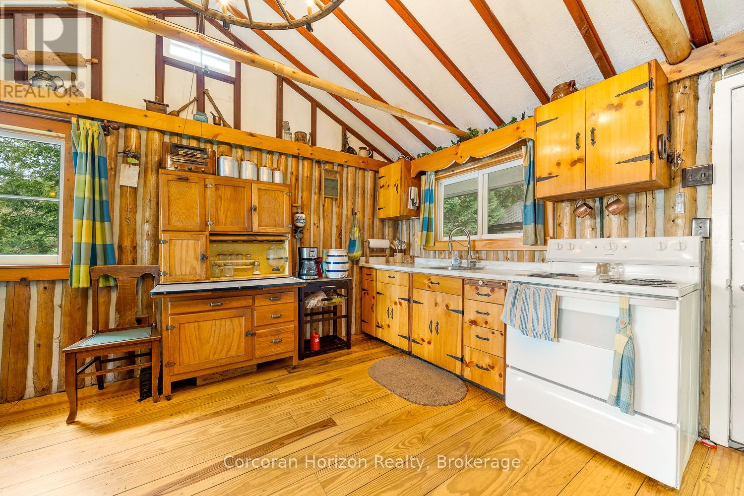 247 Mainhood Road, Huntsville, Ontario  P0B 1M0 - Photo 14 - X12913700