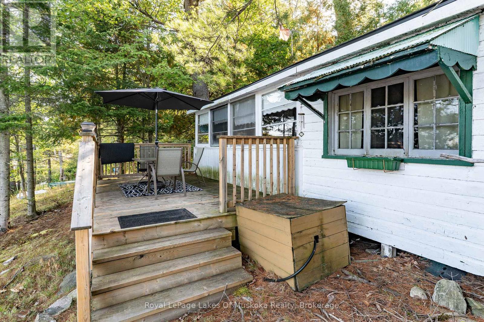 1010 Tara Lane, Gravenhurst, Ontario  P0E 1N0 - Photo 10 - X12913780