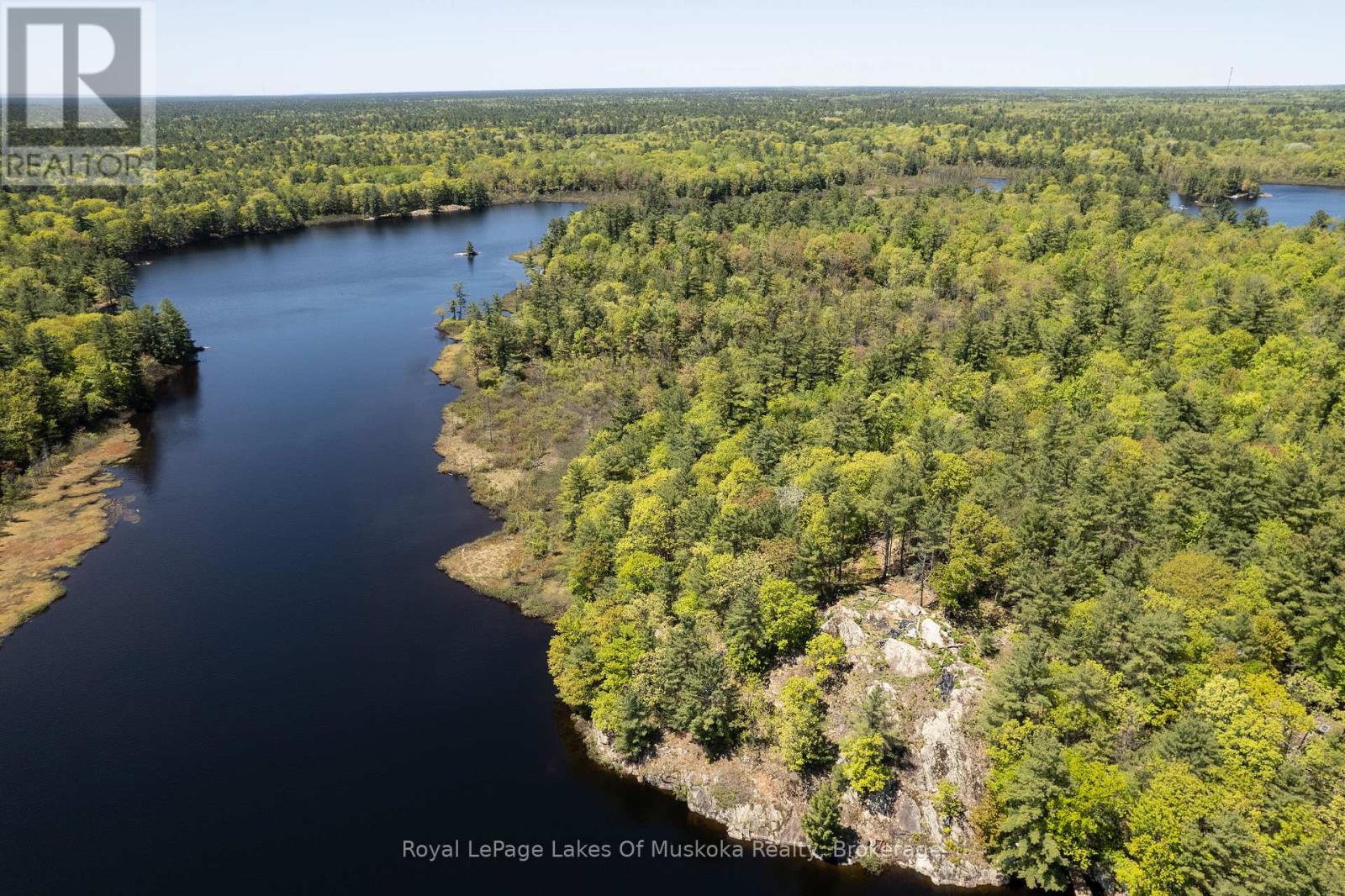 22 Mile Island, Gravenhurst, Ontario  P0E 1G0 - Photo 22 - X12913884