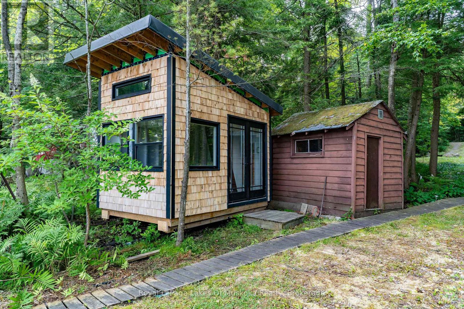 1072 Long Lake Road, Muskoka Lakes, Ontario  P0C 1A0 - Photo 16 - X12914080