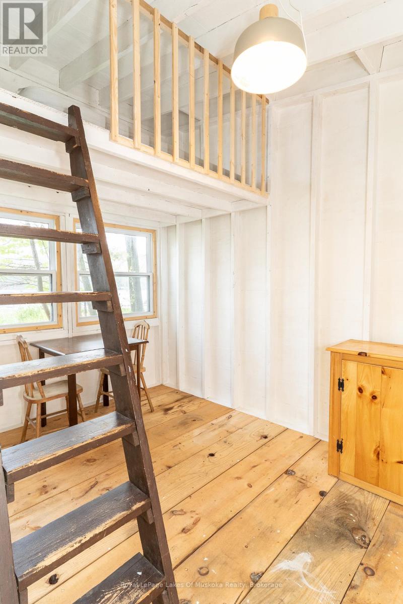 1072 Long Lake Road, Muskoka Lakes, Ontario  P0C 1A0 - Photo 17 - X12914080