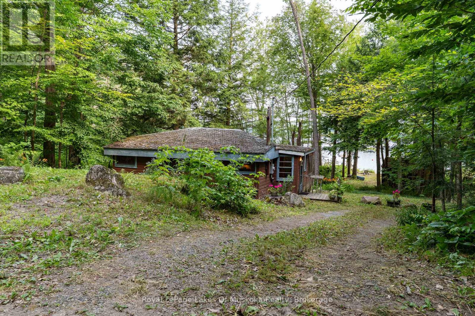 1072 Long Lake Road, Muskoka Lakes, Ontario  P0C 1A0 - Photo 6 - X12914080