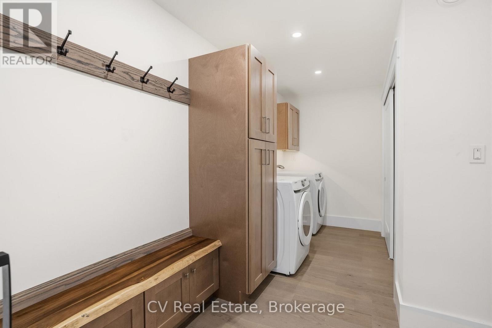 1111 Lakeshore Drive, Gravenhurst, Ontario  P1P 1R2 - Photo 14 - X12914146