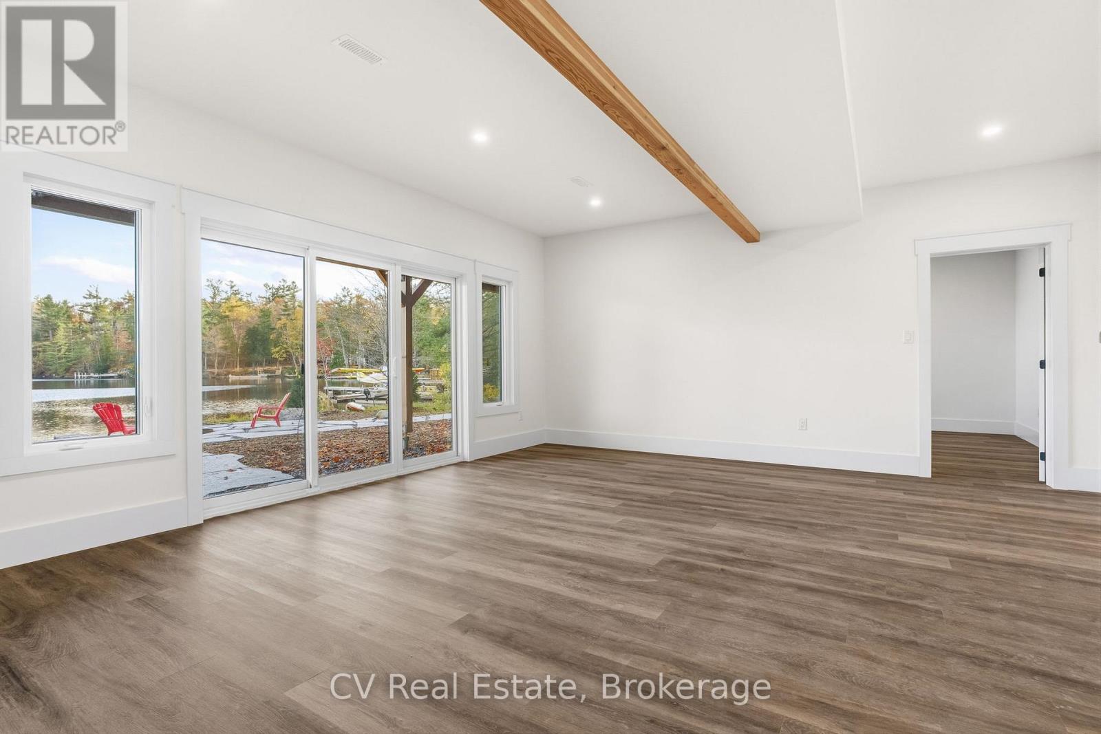 1111 Lakeshore Drive, Gravenhurst, Ontario  P1P 1R2 - Photo 18 - X12914146