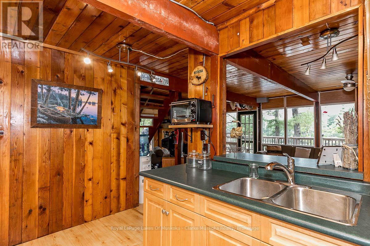 4 Severn River Shore, Muskoka Lakes, Ontario  P0C 1M0 - Photo 12 - X12914224