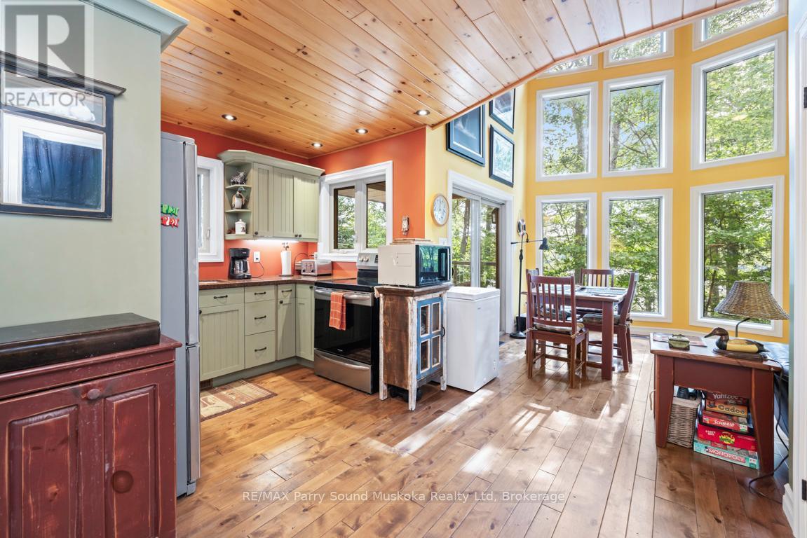 32a Sterner Drive, Seguin, Ontario  P2A 0B2 - Photo 16 - X12914546