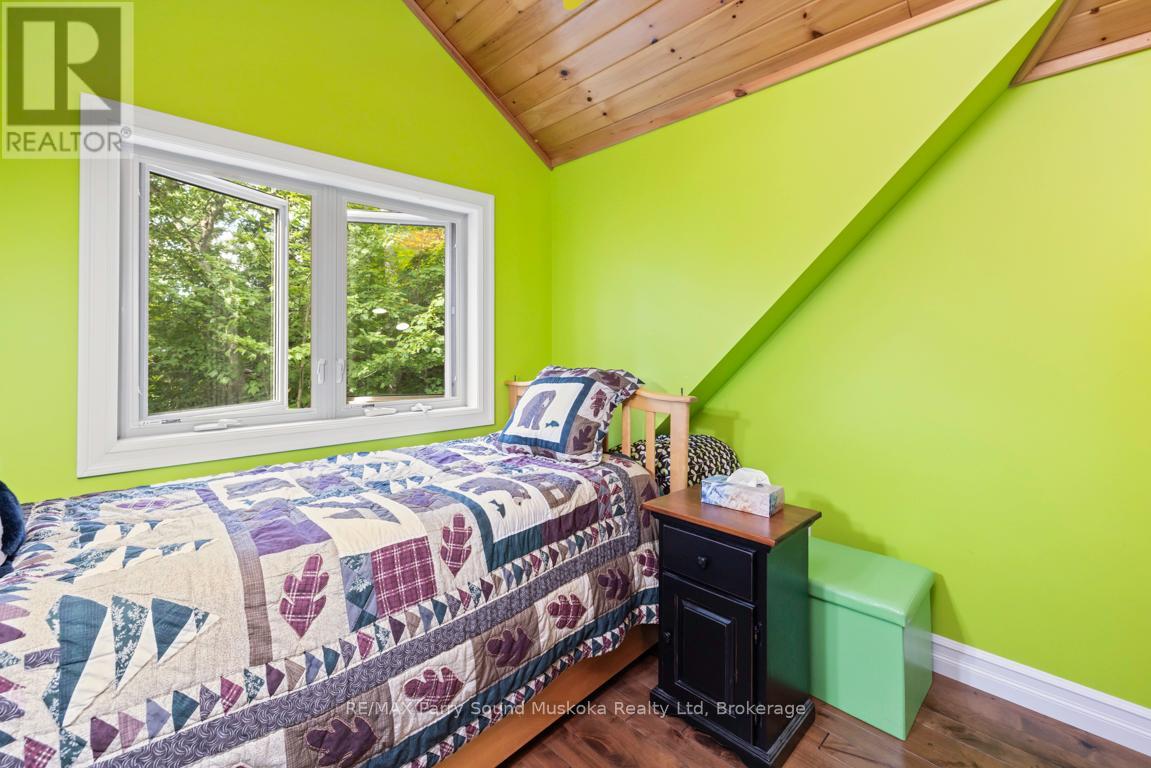 32a Sterner Drive, Seguin, Ontario  P2A 0B2 - Photo 25 - X12914546