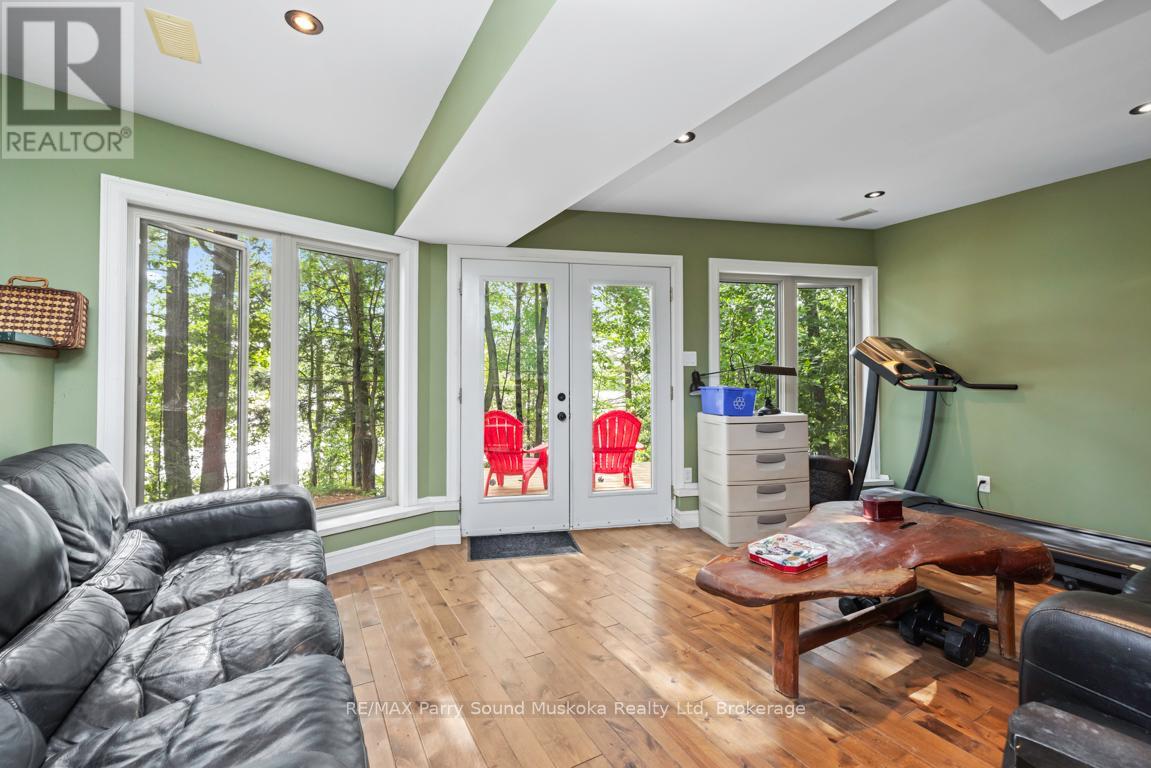 32a Sterner Drive, Seguin, Ontario  P2A 0B2 - Photo 27 - X12914546