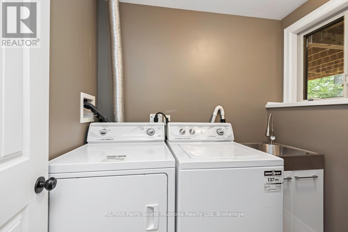 32a Sterner Drive, Seguin, Ontario  P2A 0B2 - Photo 31 - X12914546