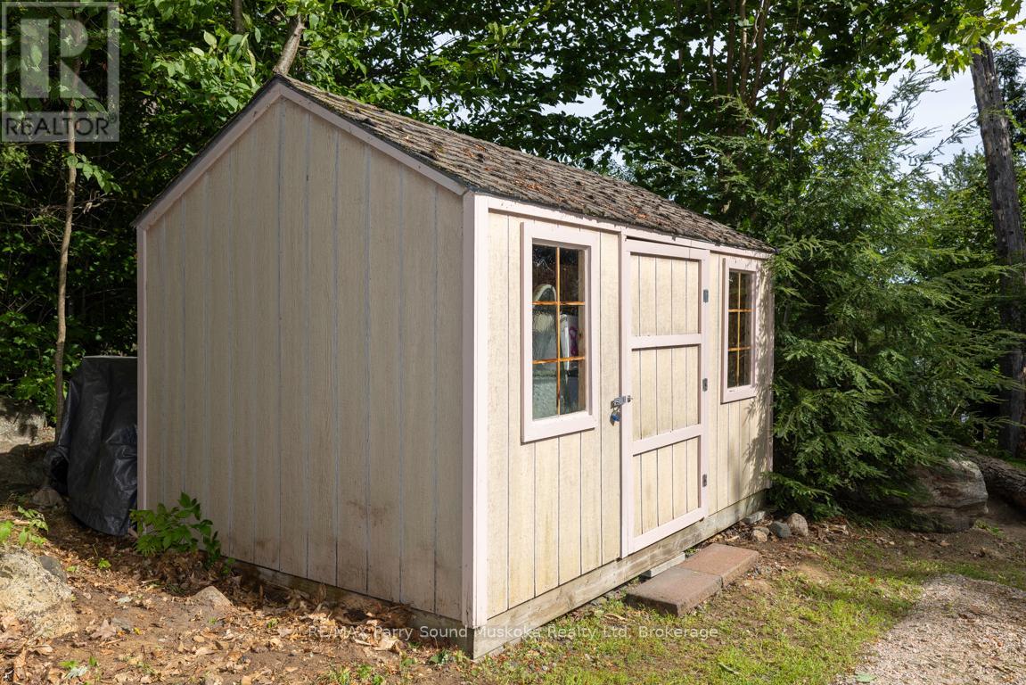 32a Sterner Drive, Seguin, Ontario  P2A 0B2 - Photo 38 - X12914546