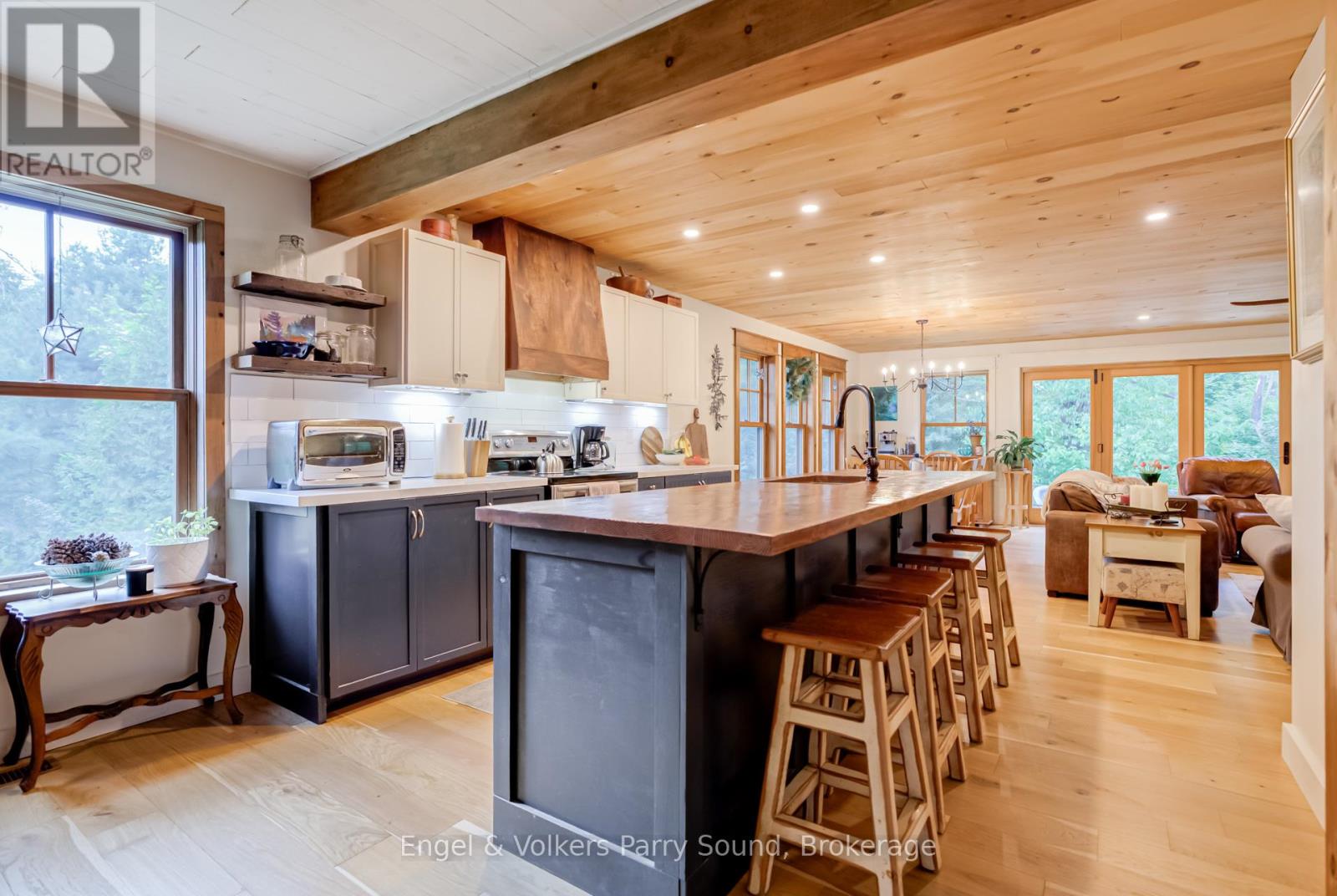 6 Little Beaver Boulevard, Seguin, Ontario  P2A 2W8 - Photo 11 - X12915188