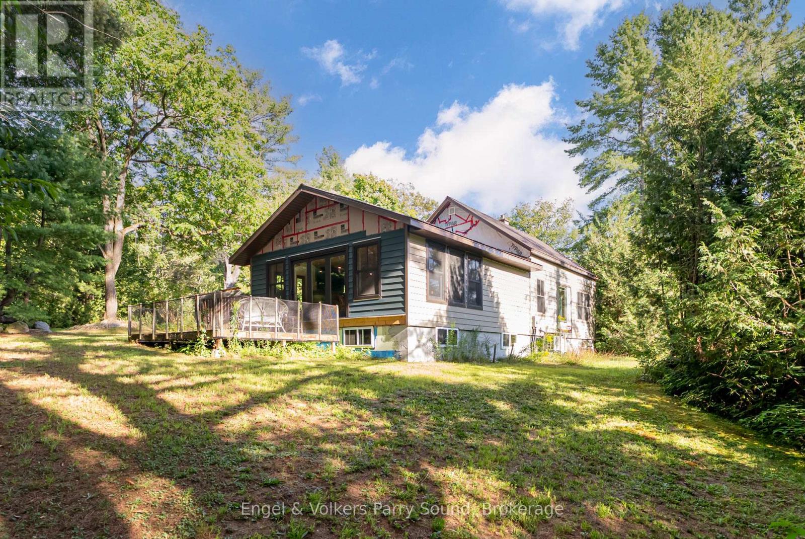6 Little Beaver Boulevard, Seguin, Ontario  P2A 2W8 - Photo 30 - X12915188