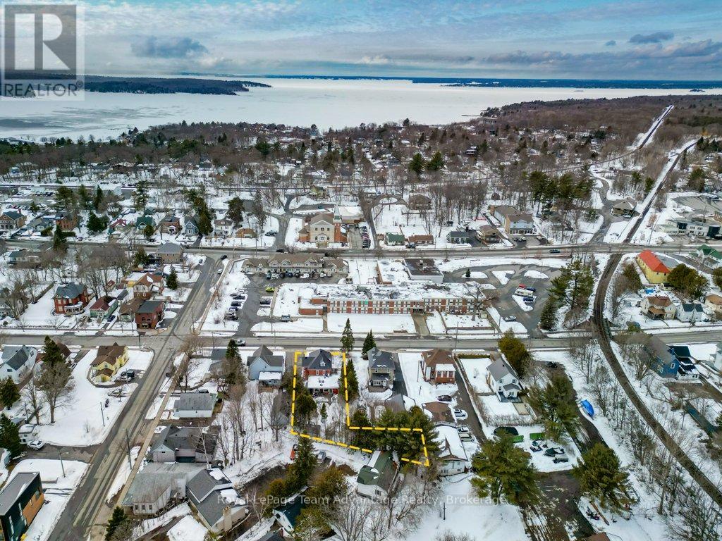 79 Gibson Street, Parry Sound, Ontario  P2A 1X4 - Photo 39 - X12916182