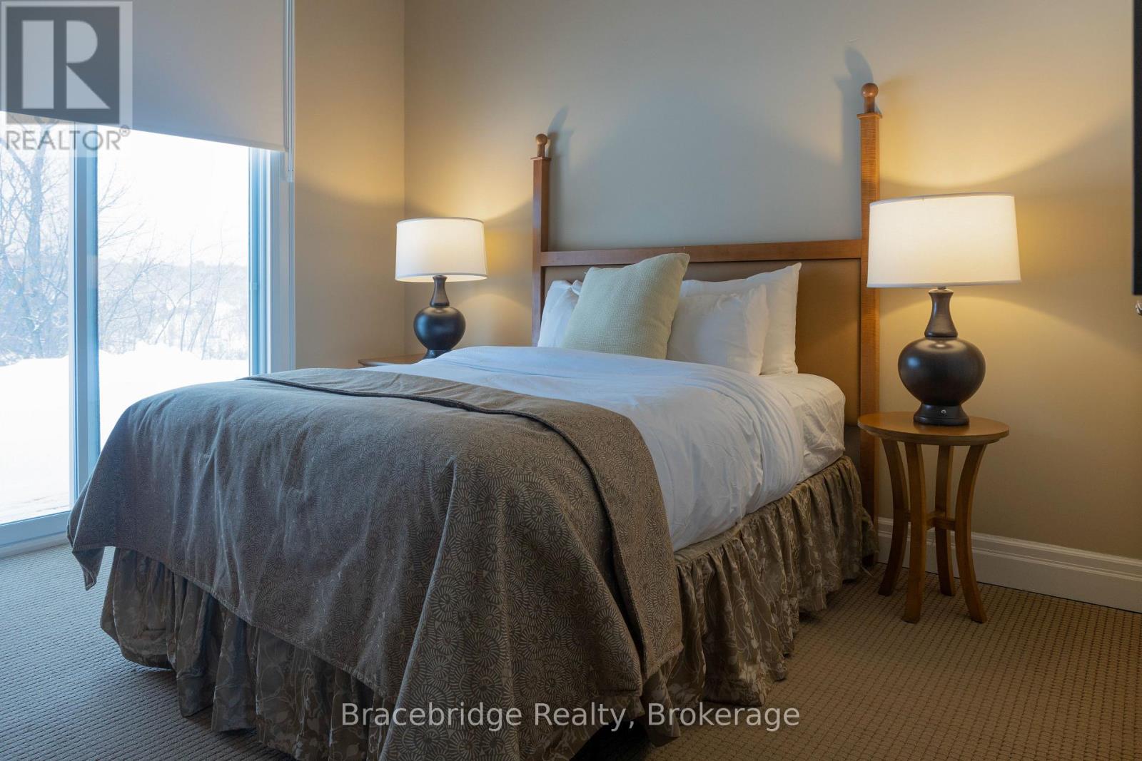 T301-C2 - 1869 Muskoka Rd 118 Highway W, Muskoka Lakes, Ontario  P1L 1W8 - Photo 15 - X12918586