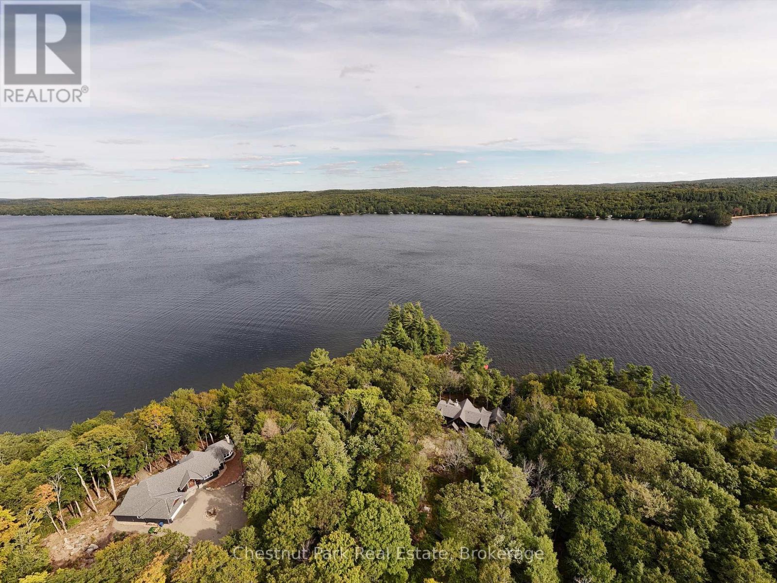 32 Bigwin Island, Lake Of Bays, Ontario  P0B 1A0 - Photo 11 - X12918672