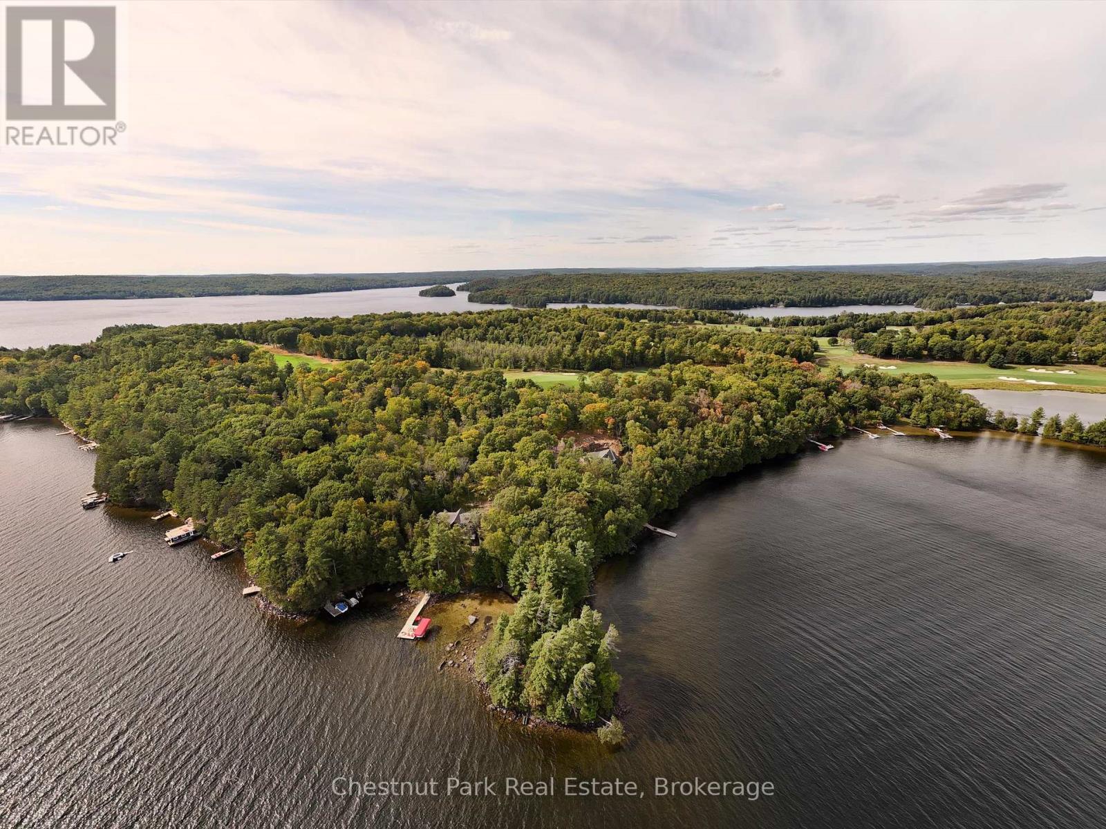 32 Bigwin Island, Lake Of Bays, Ontario  P0B 1A0 - Photo 2 - X12918672