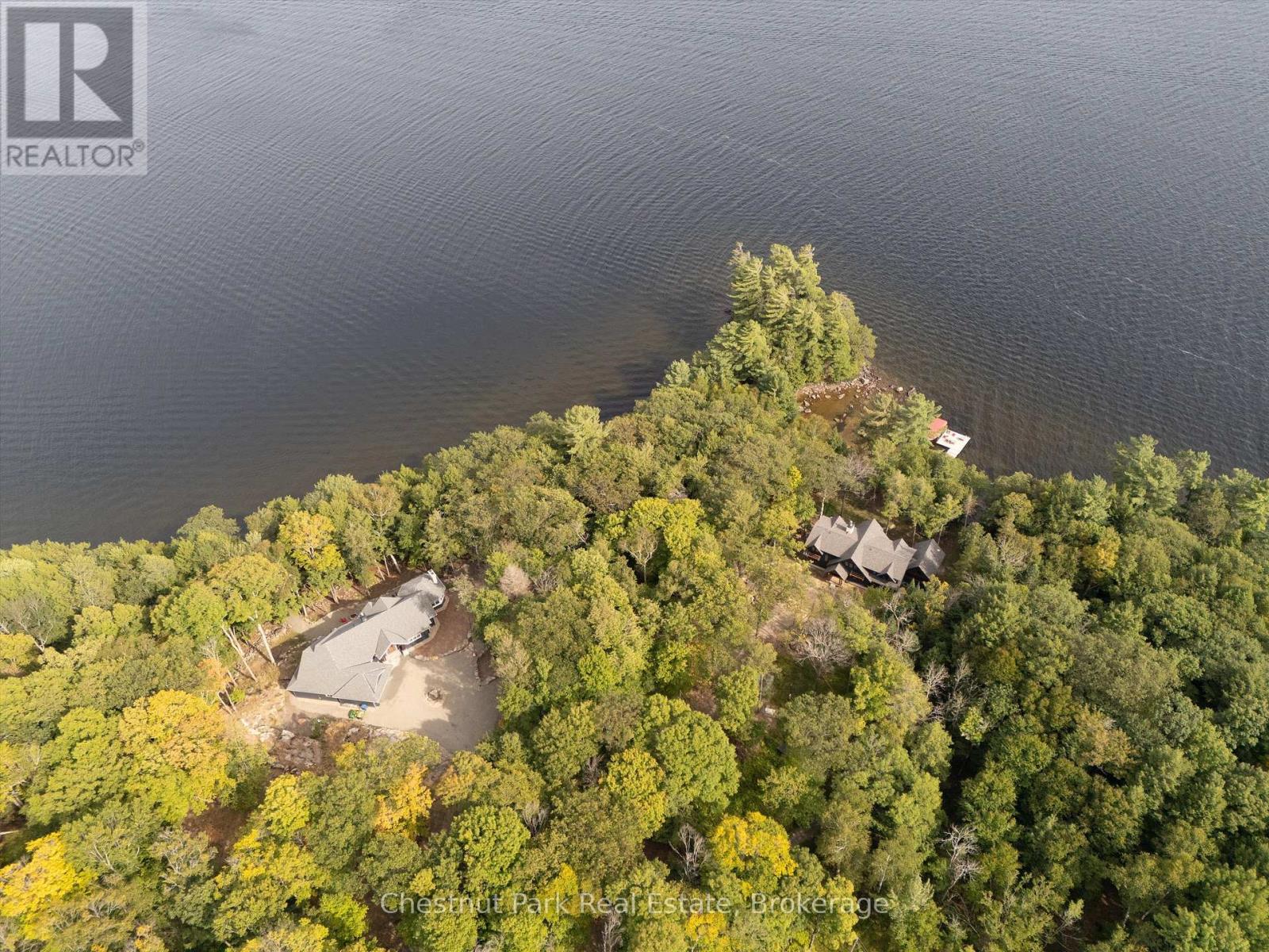 32 Bigwin Island, Lake Of Bays, Ontario  P0B 1A0 - Photo 9 - X12918672
