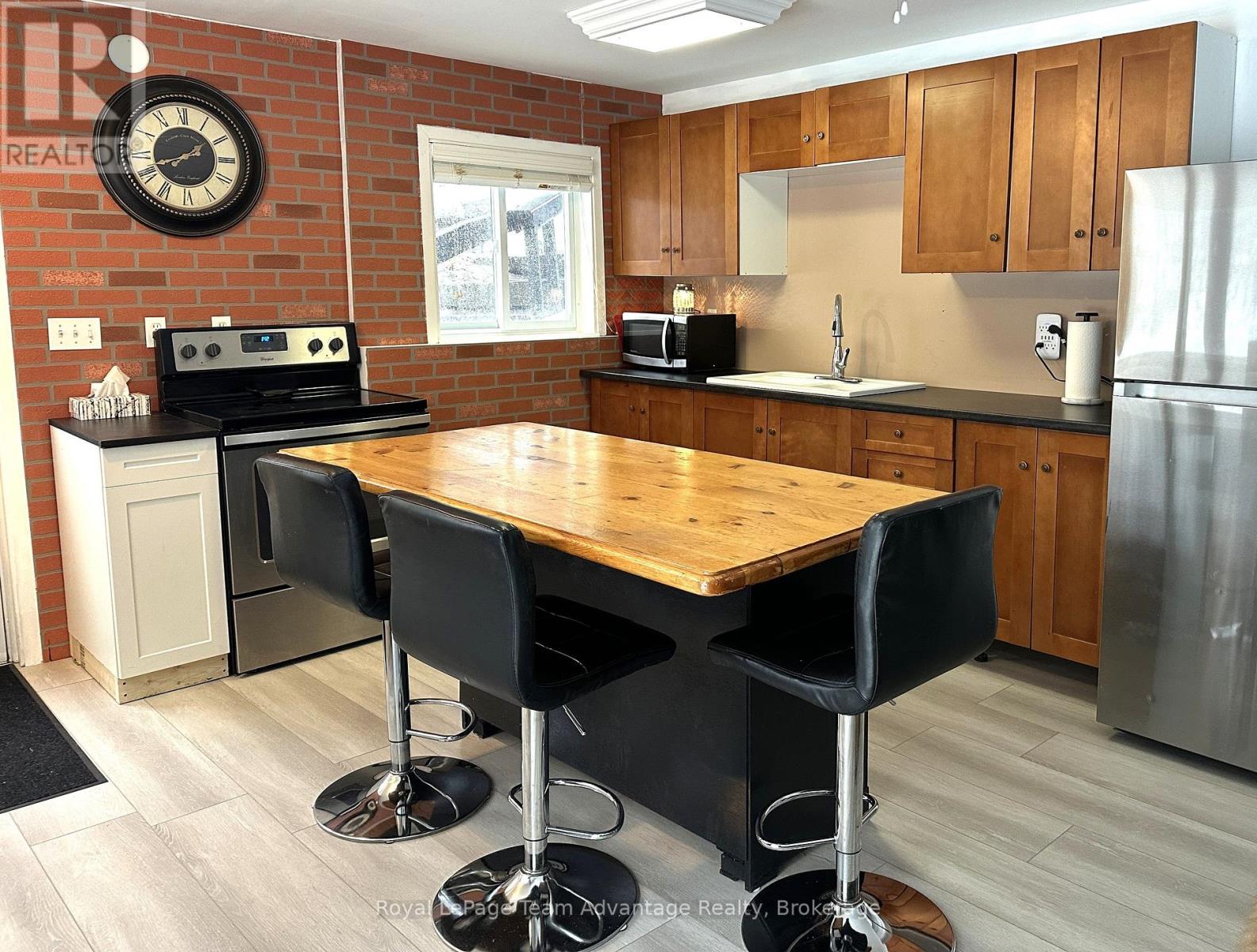 19 Allan Crescent, Seguin, Ontario  P2A 2W8 - Photo 25 - X12919470