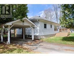 30 KITCHEN ROAD S, Huntsville, Ontario