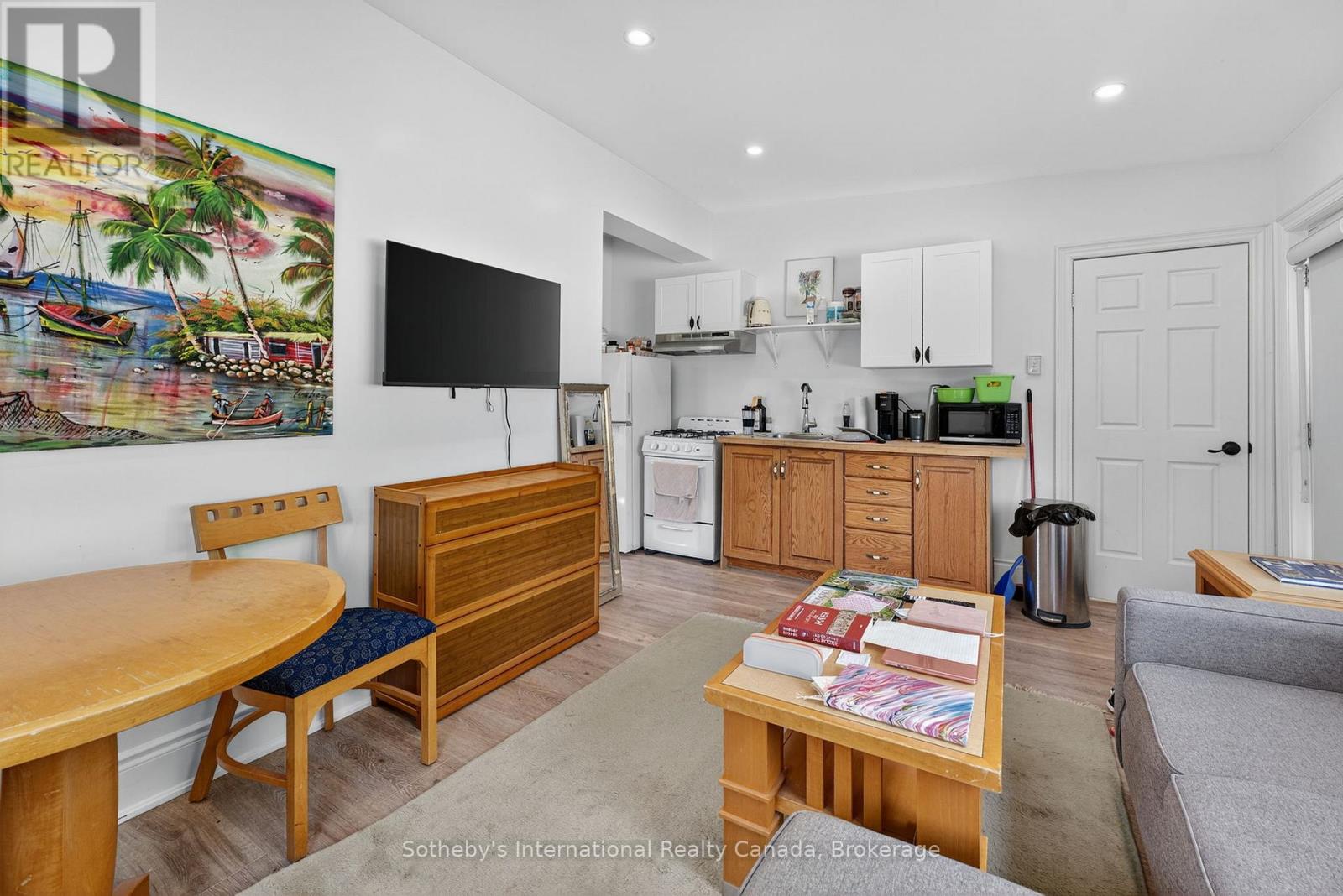 1082 Beaumont Farm Road, Bracebridge, Ontario  P1L 1X2 - Photo 12 - X12920430