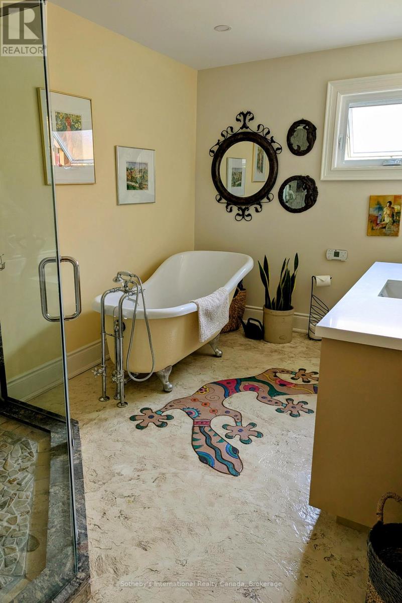 1082 Beaumont Farm Road, Bracebridge, Ontario  P1L 1X2 - Photo 38 - X12920430