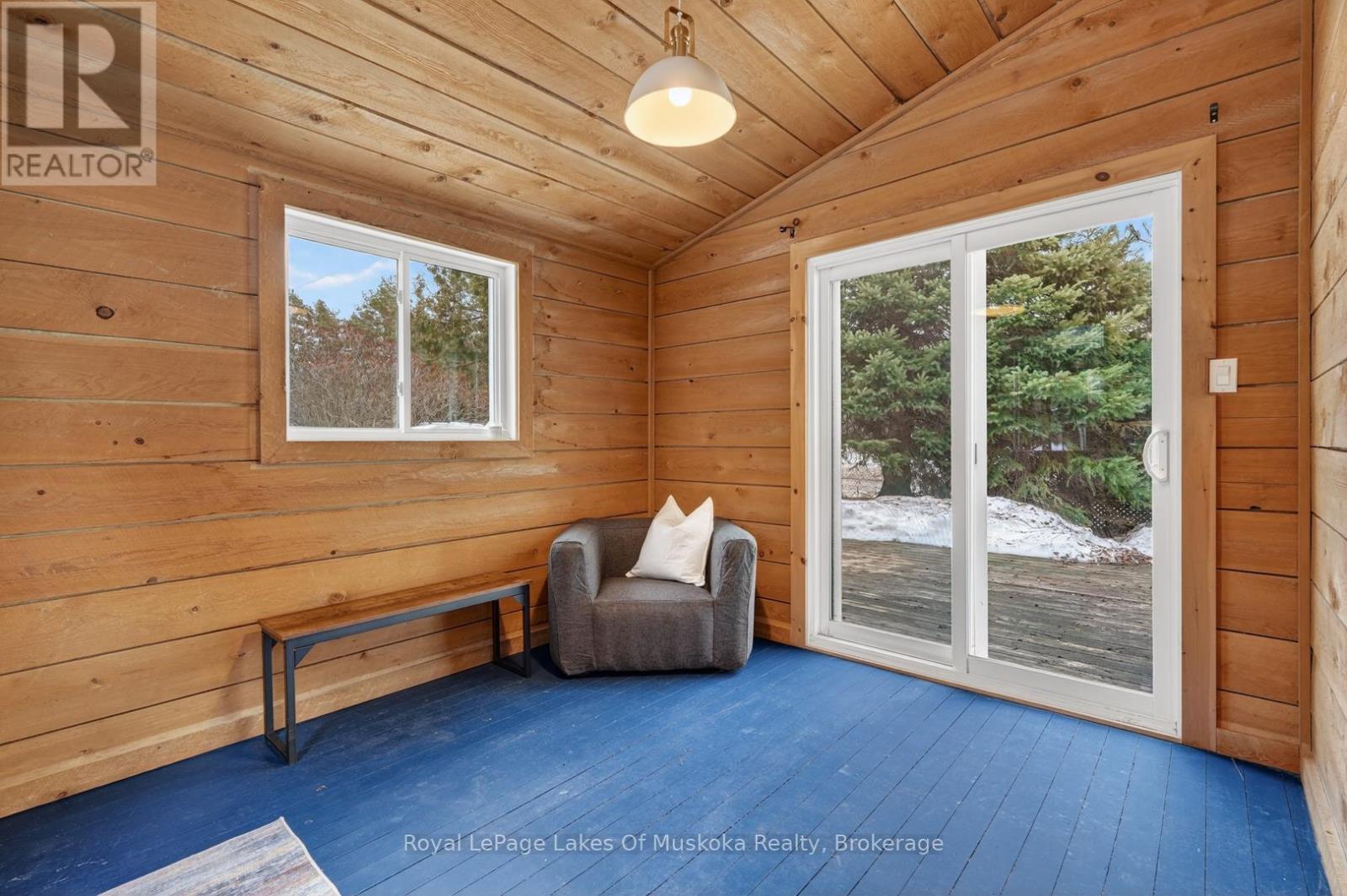 11 Silver Street, Huntsville, Ontario  P1H 1M2 - Photo 11 - X12920916