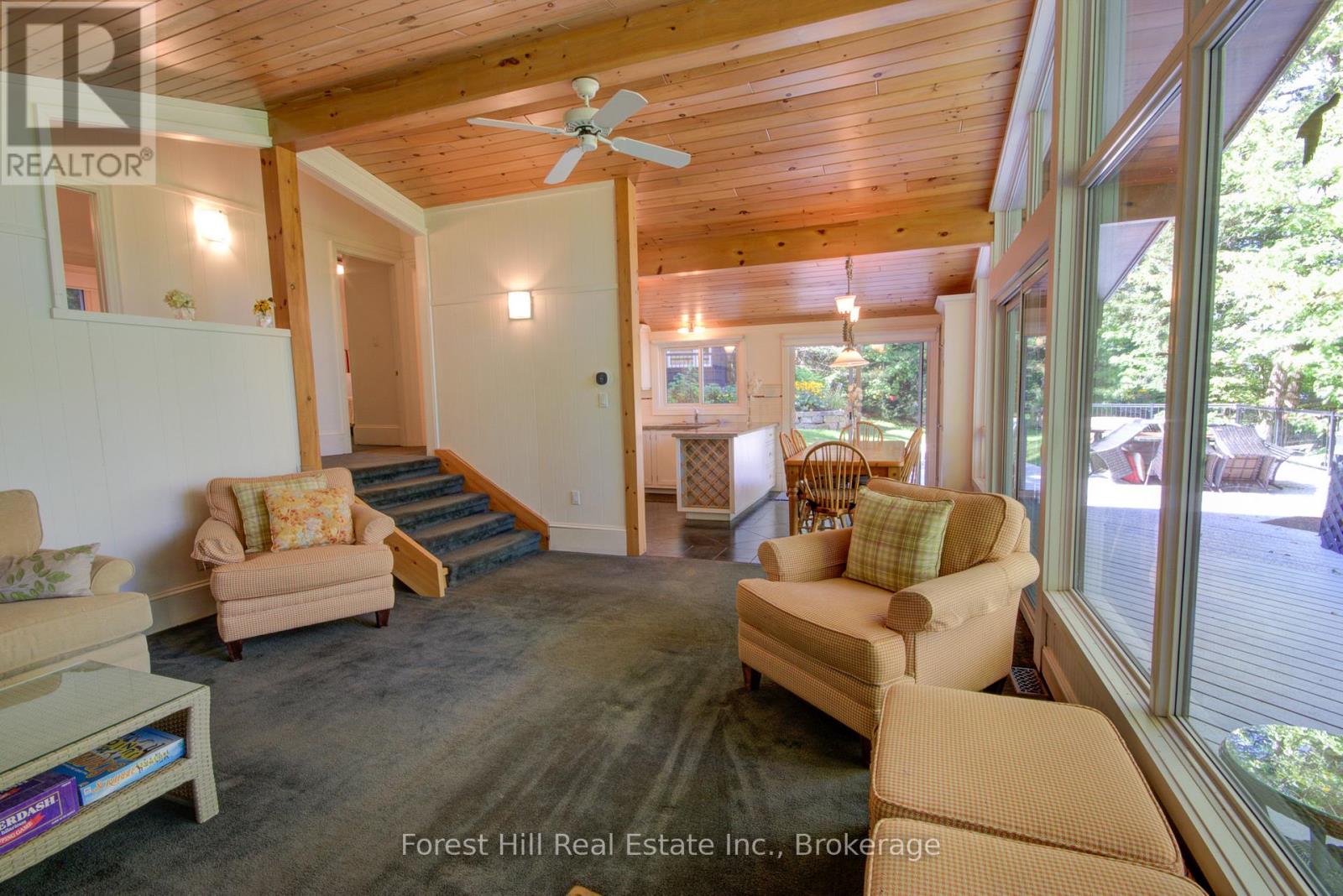 21 Lakeview Crescent, Seguin, Ontario  P2A 0B2 - Photo 19 - X12920978