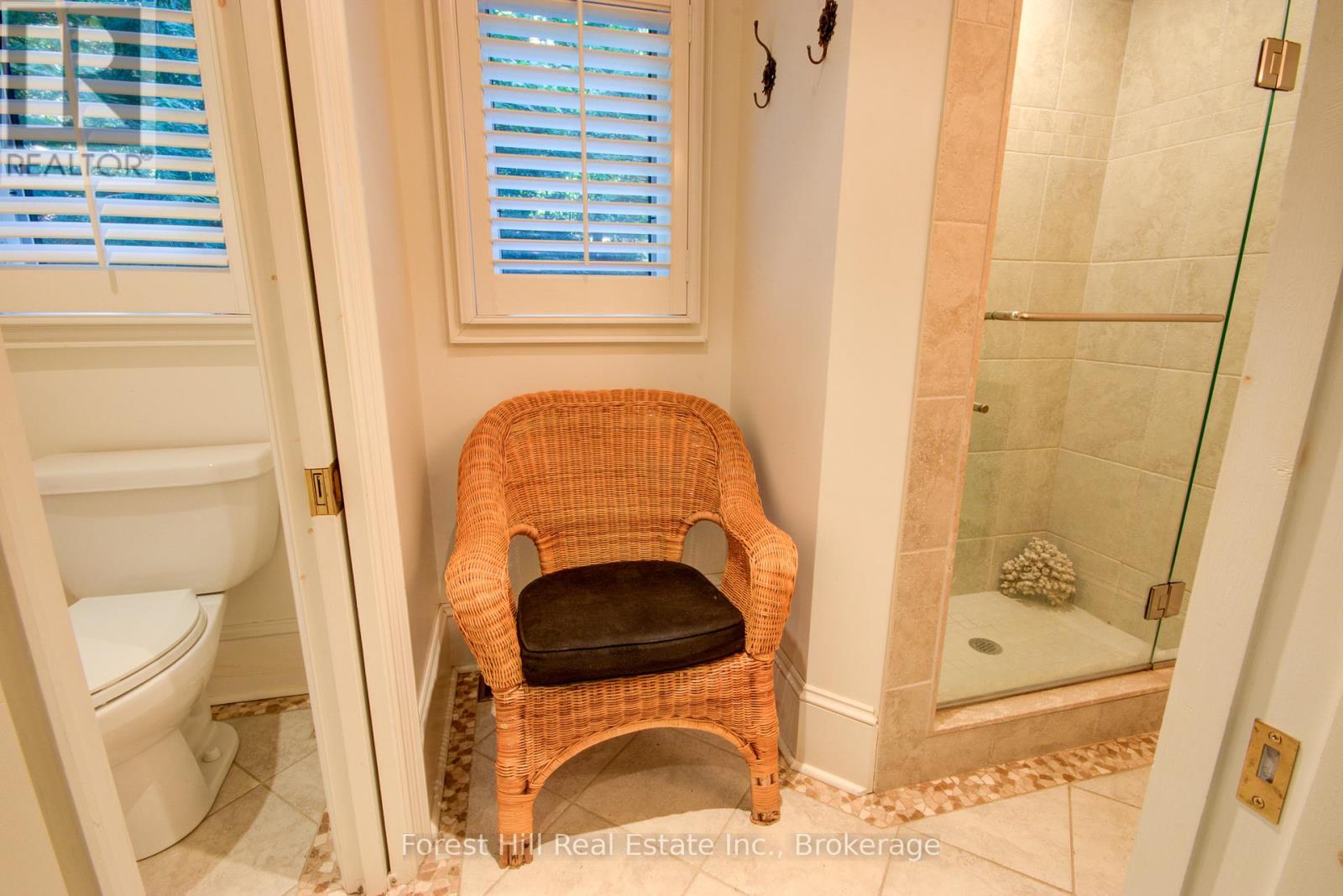 21 Lakeview Crescent, Seguin, Ontario  P2A 0B2 - Photo 32 - X12920978