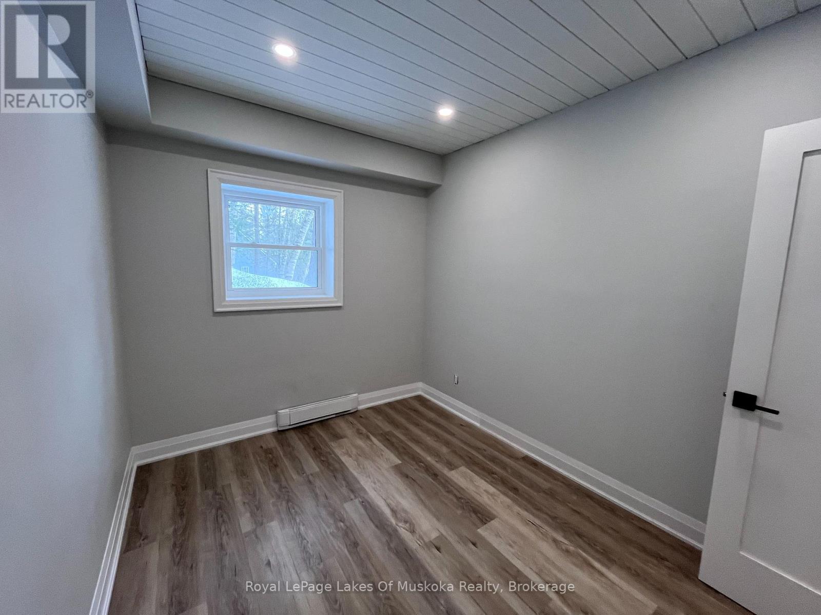 1361 Rosseau Lake 2 Road, Muskoka Lakes, Ontario  P0B 1M0 - Photo 15 - X12921032