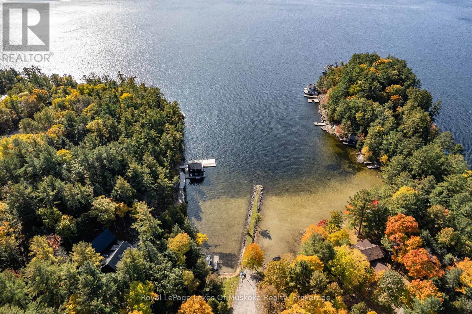 1361 Rosseau Lake 2 Road, Muskoka Lakes, Ontario  P0B 1M0 - Photo 21 - X12921032