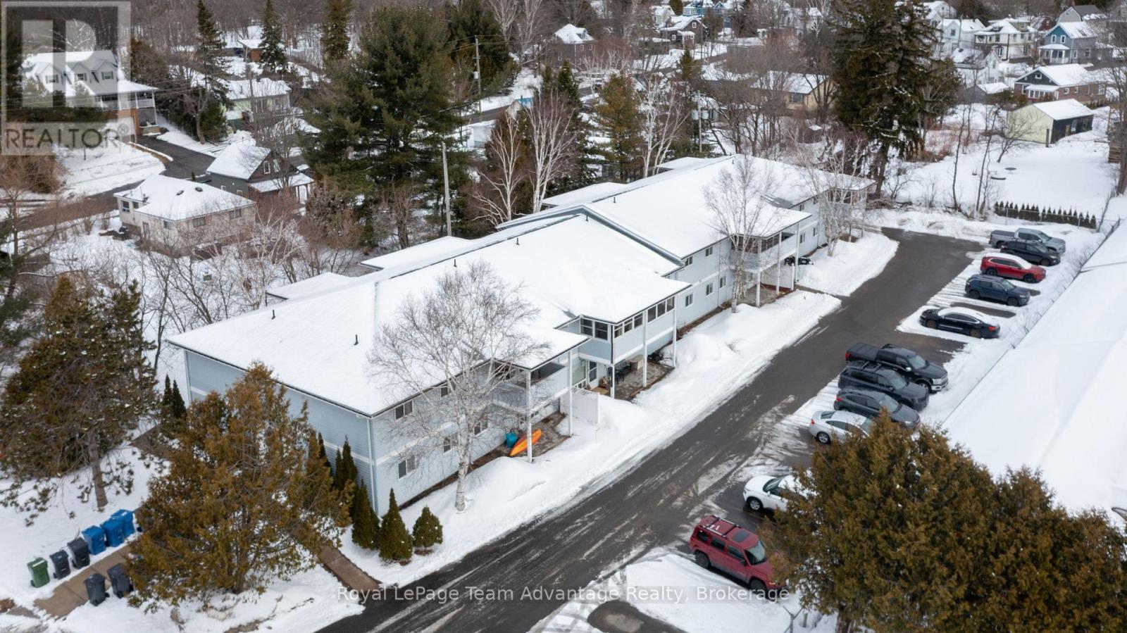 104 - 1 Georgian Bay Avenue, Parry Sound, Ontario  P2A 3B1 - Photo 1 - X12921134