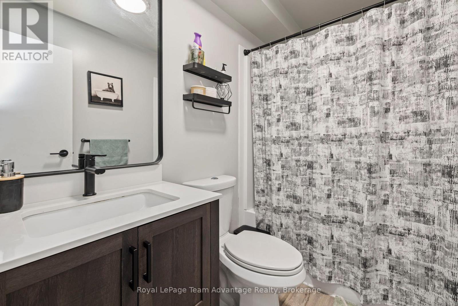 104 - 1 Georgian Bay Avenue, Parry Sound, Ontario  P2A 3B1 - Photo 11 - X12921134