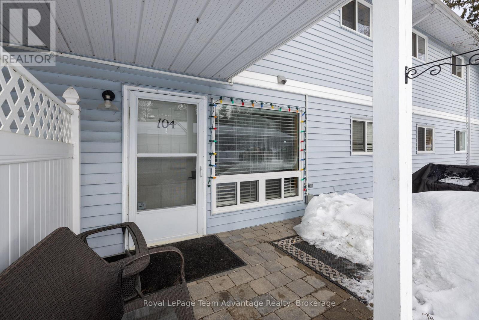104 - 1 Georgian Bay Avenue, Parry Sound, Ontario  P2A 3B1 - Photo 3 - X12921134