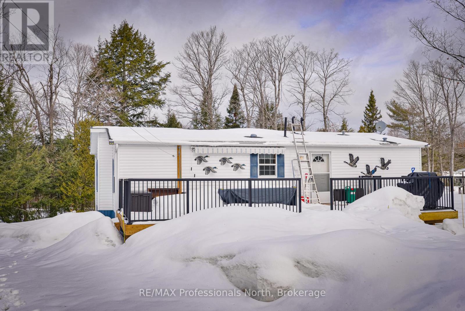 1874 Highway 118 E, Bracebridge, Ontario  P1L 1X1 - Photo 14 - X12922072