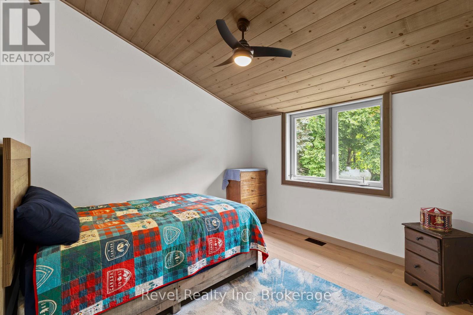 30 Sparrow Road, Seguin, Ontario  P0C 1J0 - Photo 13 - X12922400