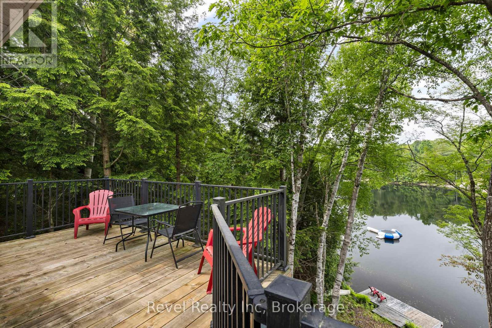 30 Sparrow Road, Seguin, Ontario  P0C 1J0 - Photo 3 - X12922400