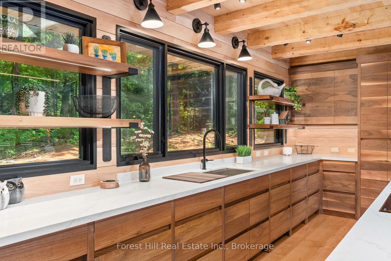 1 Sl 19 Roberts Island, Muskoka Lakes, Ontario  P0B 1M0 - Photo 9 - X12922658