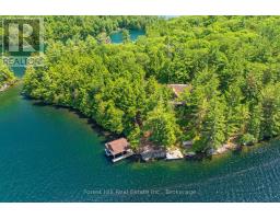 <div class="price">$2,195,000</div> 1 Sl 19 Roberts Island, Muskoka Lakes<br><div style="margin-bottom:8px;"><small>Forest Hill Real Estate Inc.</small></div><div class='bed_bath'>4 Bed | 2 Bath</div>