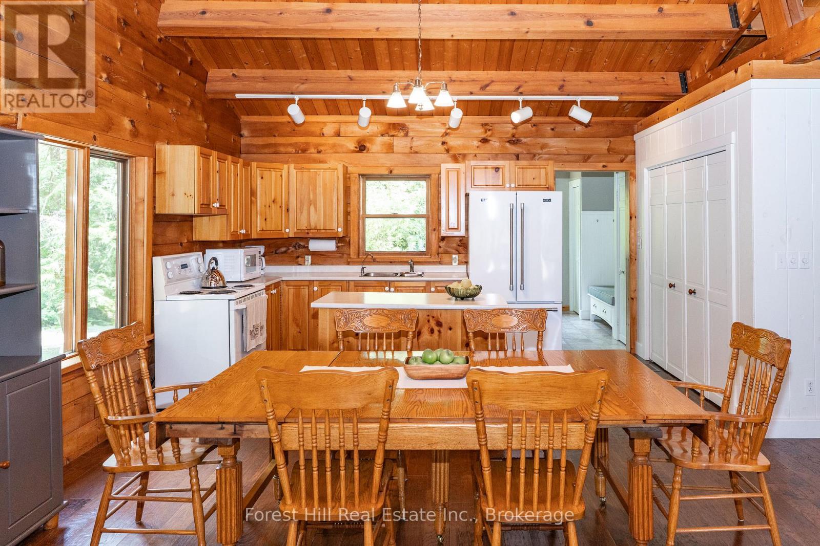 29 - 2324 Hwy 141 (Beaumont Bay Rd) Road, Muskoka Lakes, Ontario  P0B 1M0 - Photo 6 - X12922900