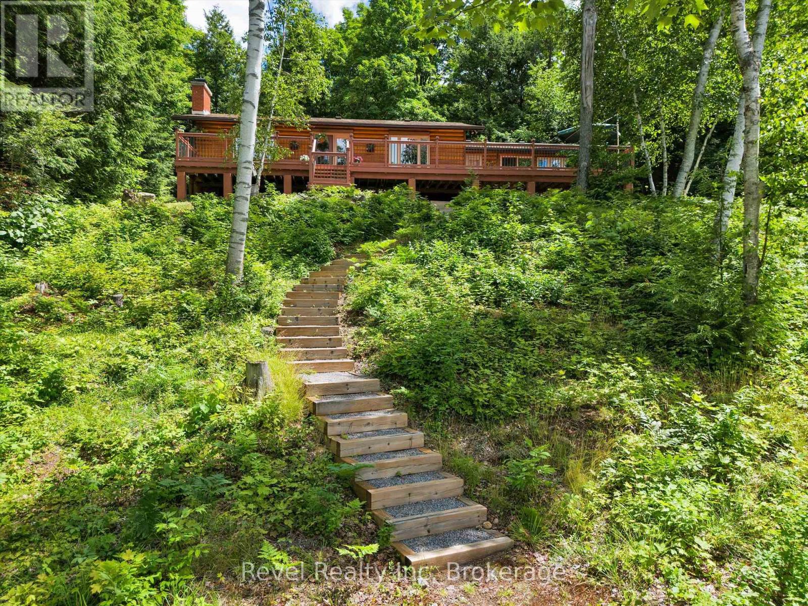 1022 Bird Lake Crescent, Bracebridge, Ontario  P1L 1X1 - Photo 28 - X12923010