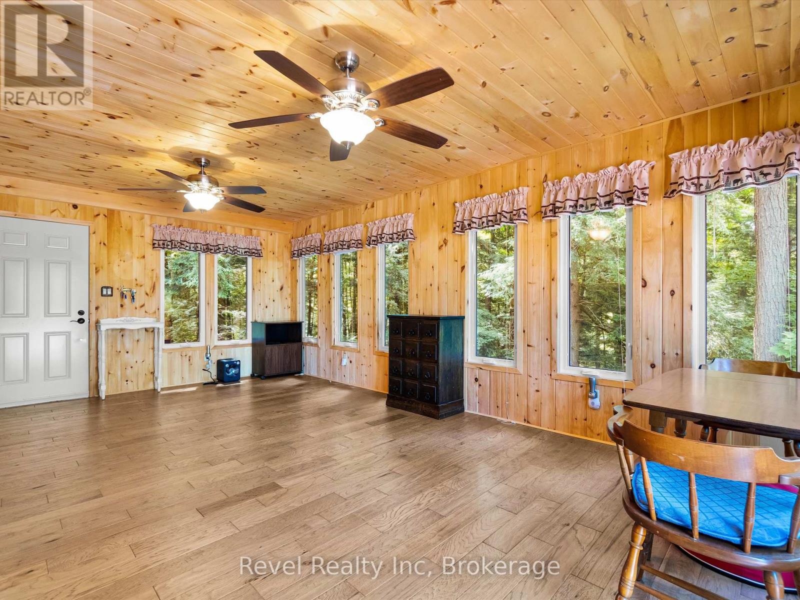 1022 Bird Lake Crescent, Bracebridge, Ontario  P1L 1X1 - Photo 5 - X12923010