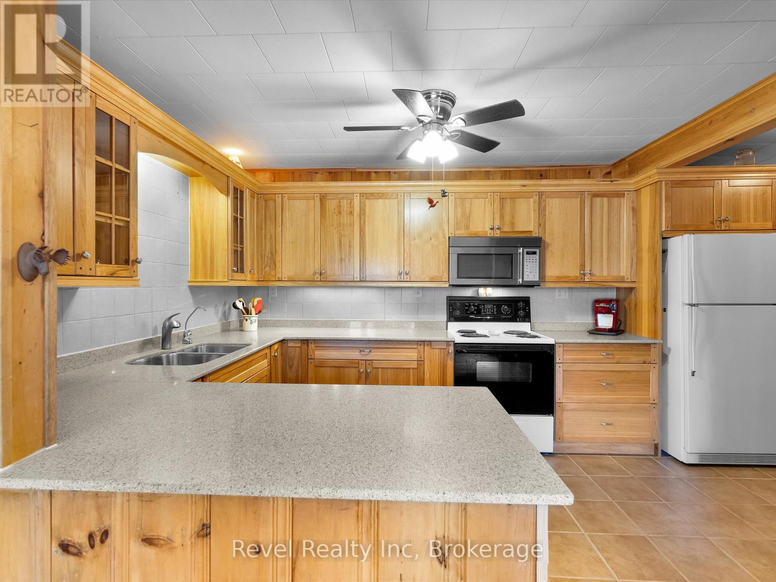 1022 Bird Lake Crescent, Bracebridge, Ontario  P1L 1X1 - Photo 9 - X12923010