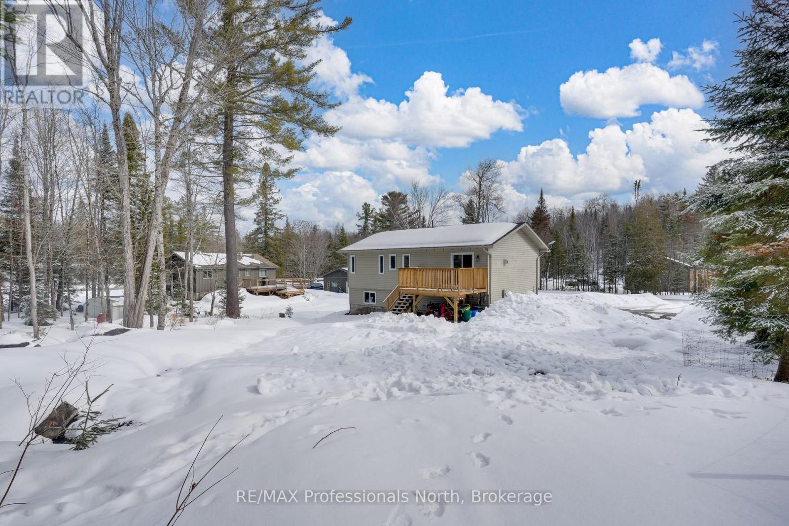1036 Post Road, Bracebridge, Ontario  P1L 1W9 - Photo 12 - X12923682