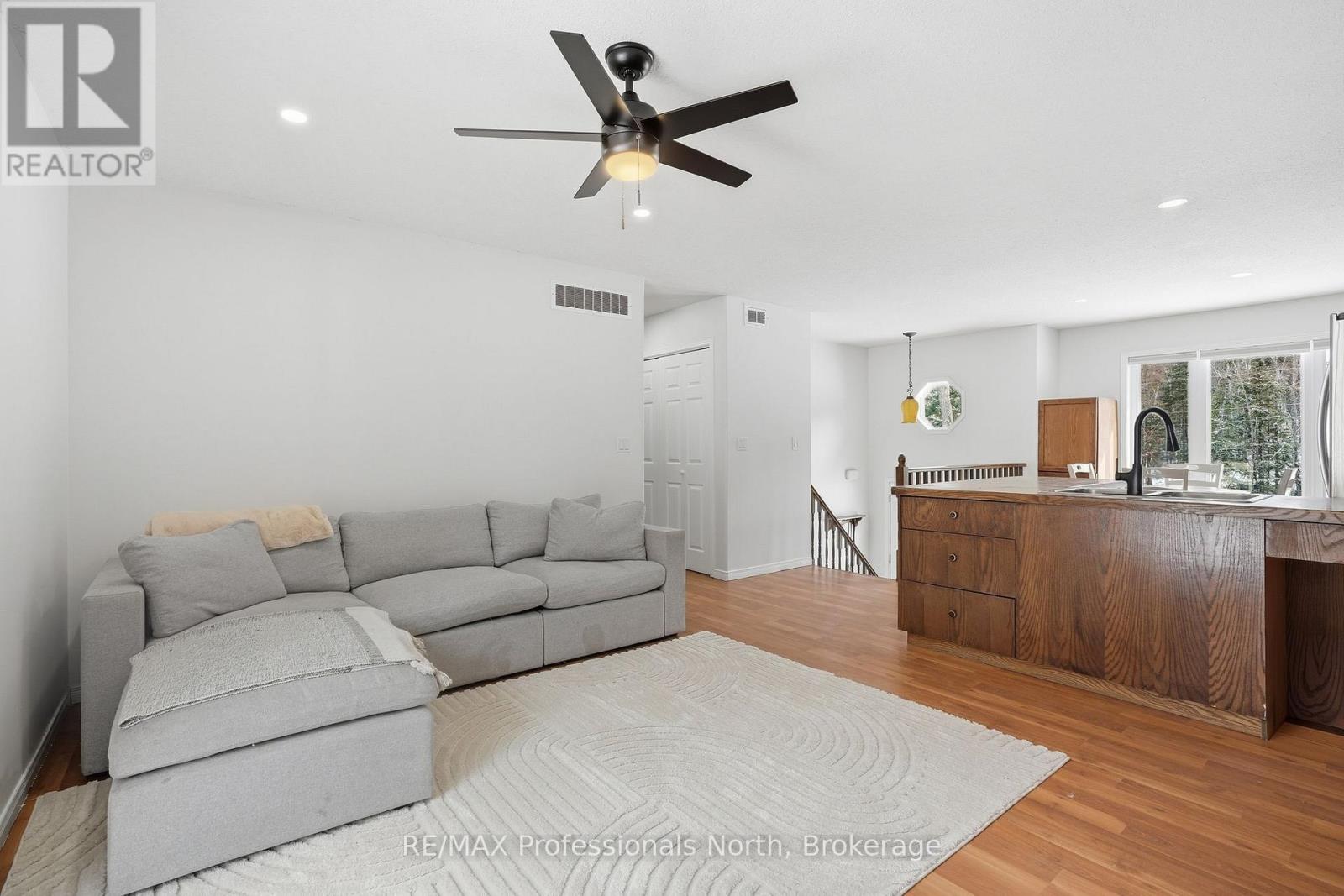 1036 Post Road, Bracebridge, Ontario  P1L 1W9 - Photo 15 - X12923682