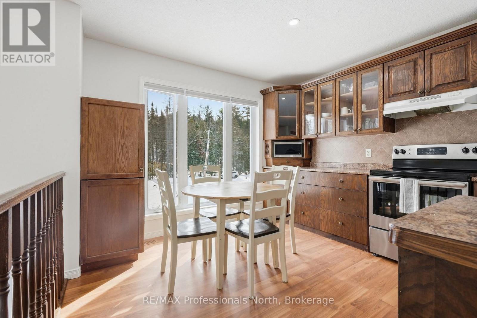 1036 Post Road, Bracebridge, Ontario  P1L 1W9 - Photo 17 - X12923682