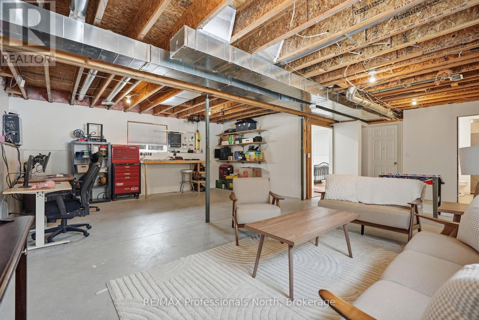 1036 Post Road, Bracebridge, Ontario  P1L 1W9 - Photo 37 - X12923682