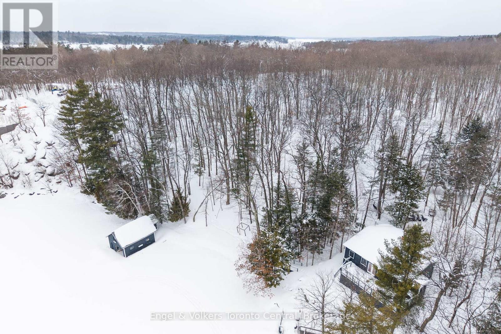 1246 Purdy Road, Muskoka Lakes, Ontario  P0B 1M0 - Photo 16 - X12925292