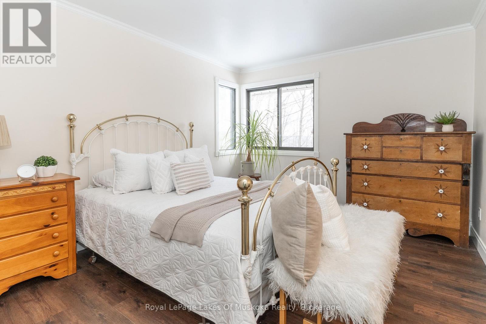 35 Westvale Drive, Bracebridge, Ontario  P1L 1B5 - Photo 13 - X12925330