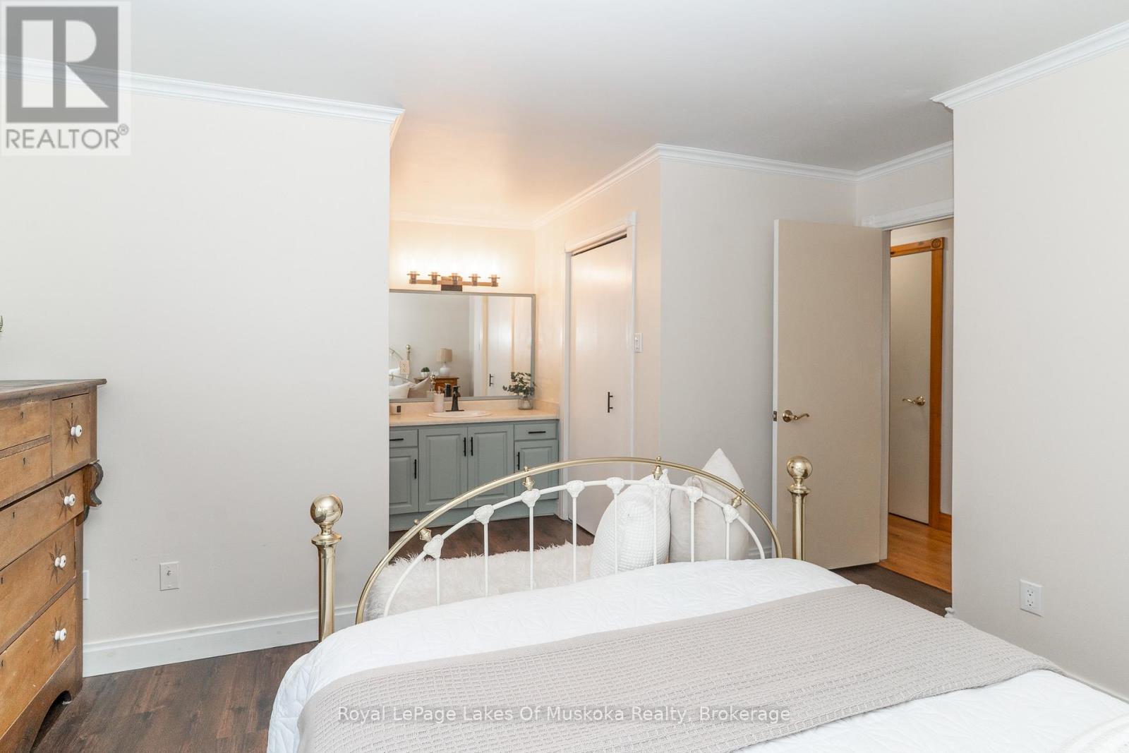 35 Westvale Drive, Bracebridge, Ontario  P1L 1B5 - Photo 14 - X12925330