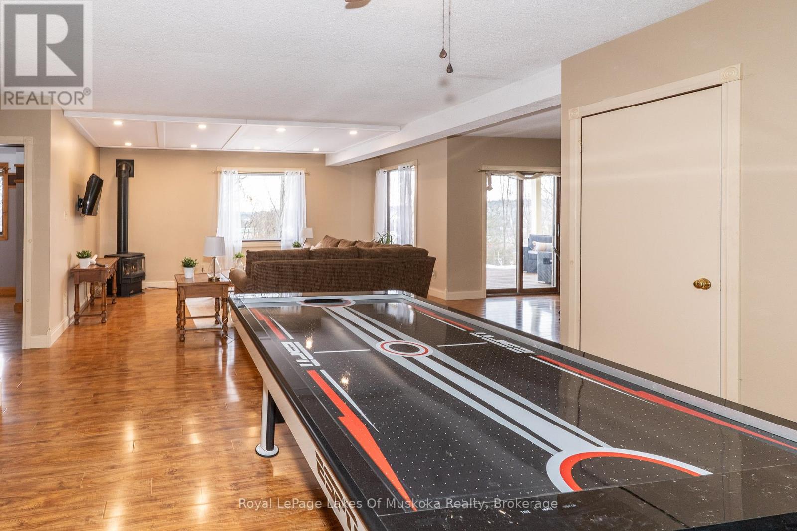 35 Westvale Drive, Bracebridge, Ontario  P1L 1B5 - Photo 24 - X12925330